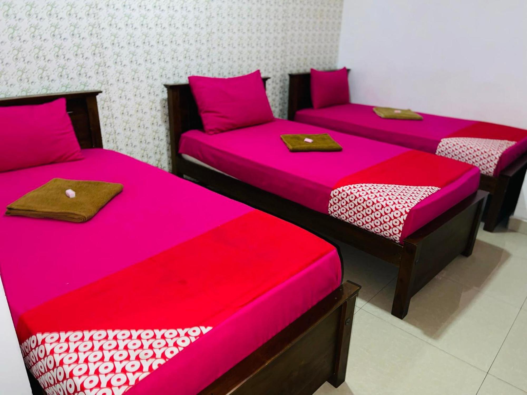 Airport Transit Kings Hotel Katunayake Exterior photo
